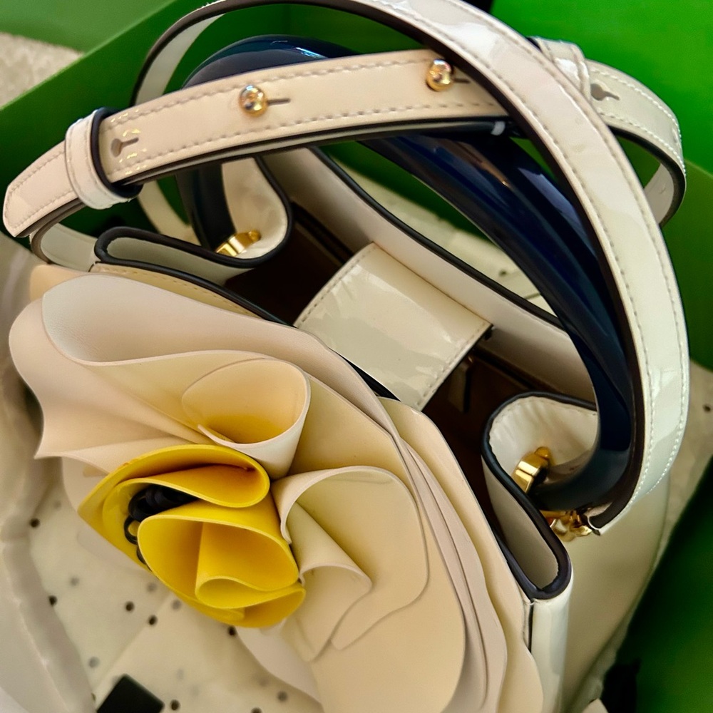 $$‼️DROP!! $148 NWT KS BAGCHARM FREE W/ KS Flora Patent Leather3D Bag! - Picture 14 of 17